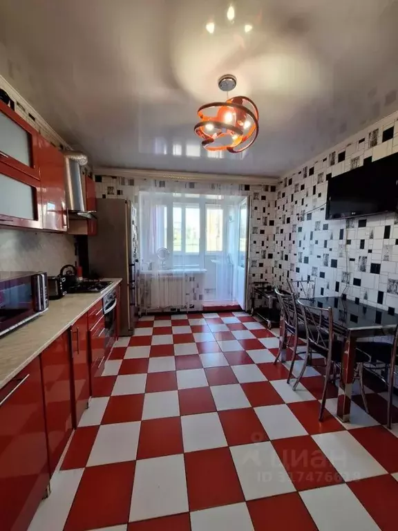 2-к кв. Саратовская область, Саратов Песочная ул., 1 (50.0 м) - Фото 1