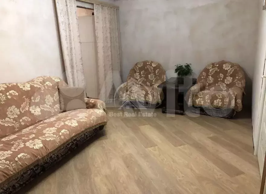 4-к. квартира, 61 м, 5/5 эт. - Фото 1