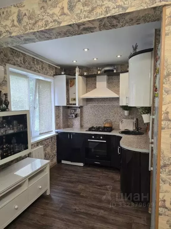 3-к кв. Тульская область, Кимовск Коммунистическая ул., 18 (58.9 м) - Фото 1