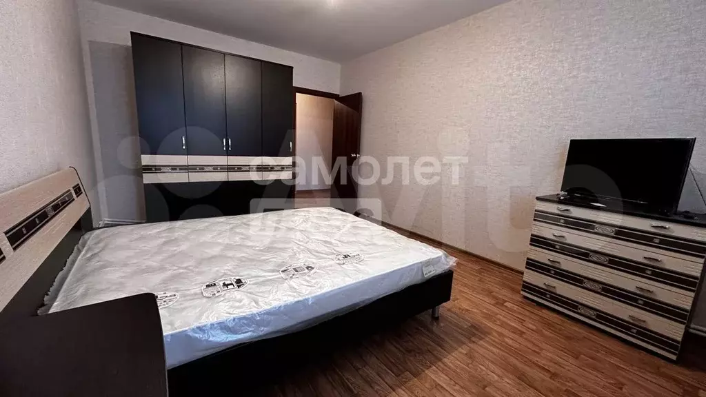 2-к. квартира, 59 м, 8/10 эт. - Фото 0