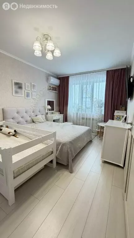 2-комнатная квартира: Курск, проспект Вячеслава Клыкова, 20 (57.2 м) - Фото 1