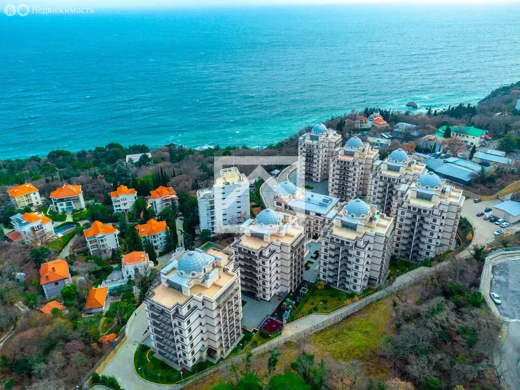 3-комнатная квартира: посёлок городского типа Ореанда, 60Гк7 (134 м) - Фото 0