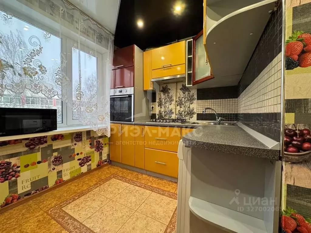 2-к кв. Брянская область, Брянск ул. Есенина, 12 (51.3 м) - Фото 1