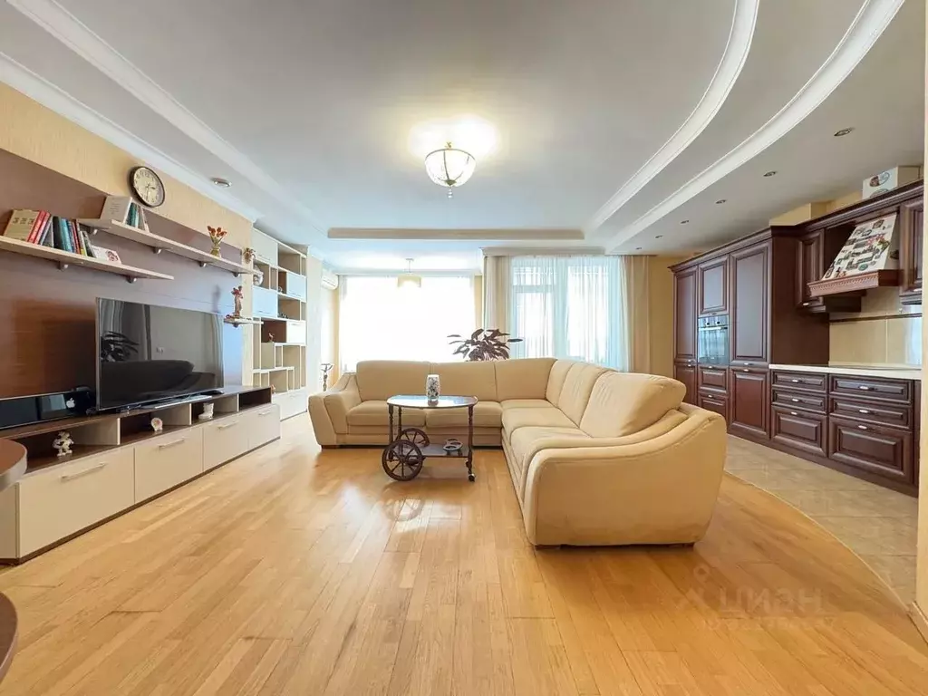 2-к кв. Свердловская область, Екатеринбург ул. Радищева, 33 (75.8 м) - Фото 1