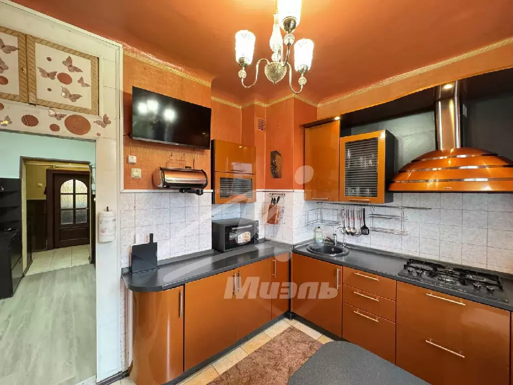 Продается 3-комнатная квартира - Фото 1