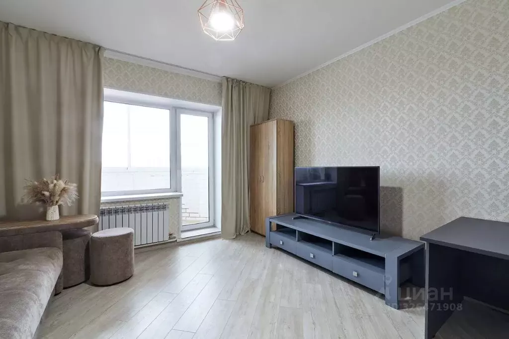 3-к кв. Челябинская область, Челябинск ул. Зальцмана, 18 (85.9 м) - Фото 1