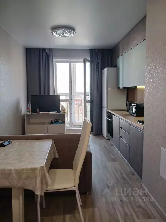 1-к кв. Курганская область, Курган Заозерный жилрайон, 4-й мкр, 1А ... - Фото 1