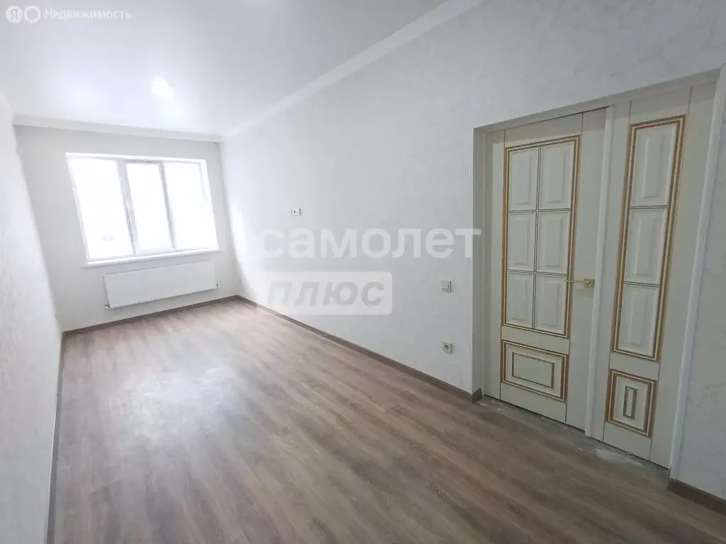 1-комнатная квартира: Нальчик, район Горная, Солнечная улица, 12к1 (37 ... - Фото 1