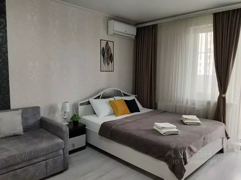 Студия Краснодарский край, Краснодар ул. Им. Героя Сарабеева В.И., 9/1 ... - Фото 1