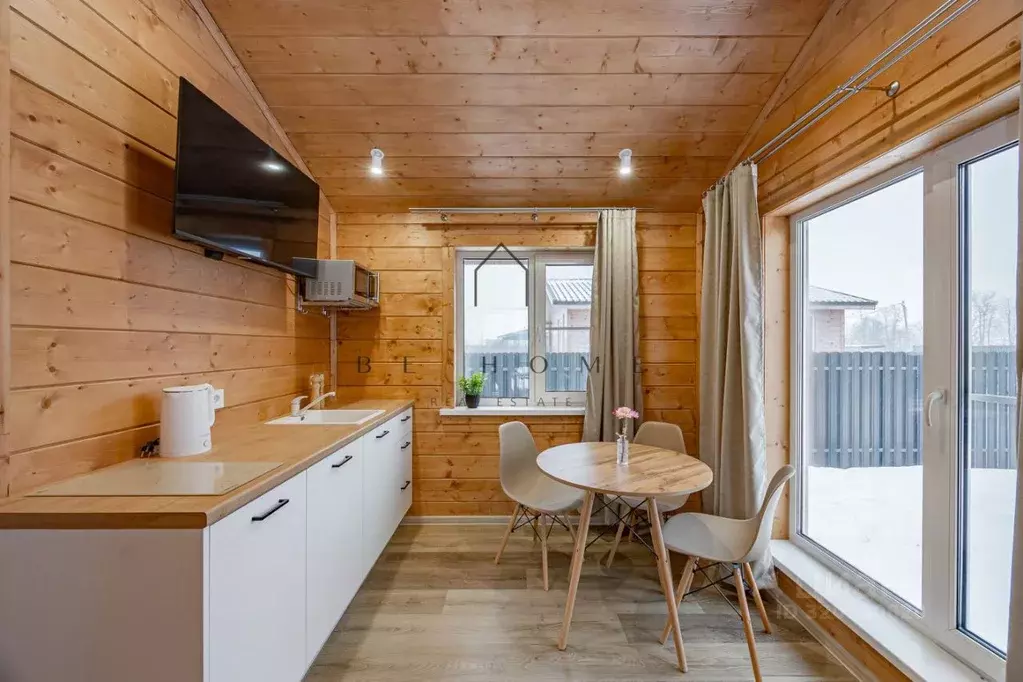 Дом в Ленинградская область, Волосовский район, Клопицкое с/пос, пос. ... - Фото 1