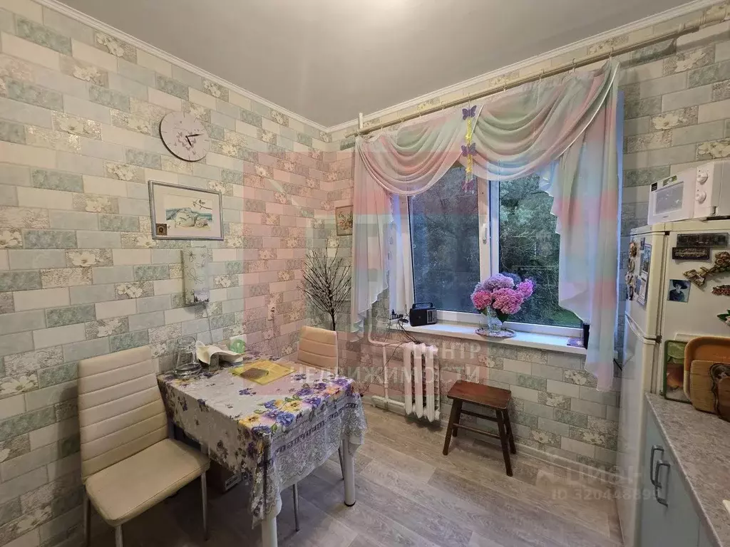 2-к кв. Калининградская область, Калининград Лужская ул., 7 (52.8 м) - Фото 1