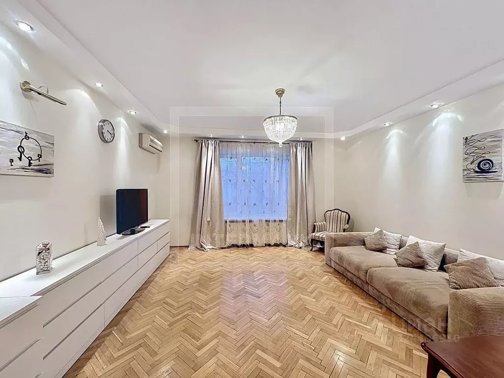 2-к кв. Москва 2-я Тверская-Ямская ул., 54 (100.0 м) - Фото 1