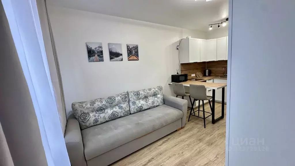 Студия Москва Десеновское поселение, ул. 3-я Нововатутинская, 15к1 ... - Фото 1