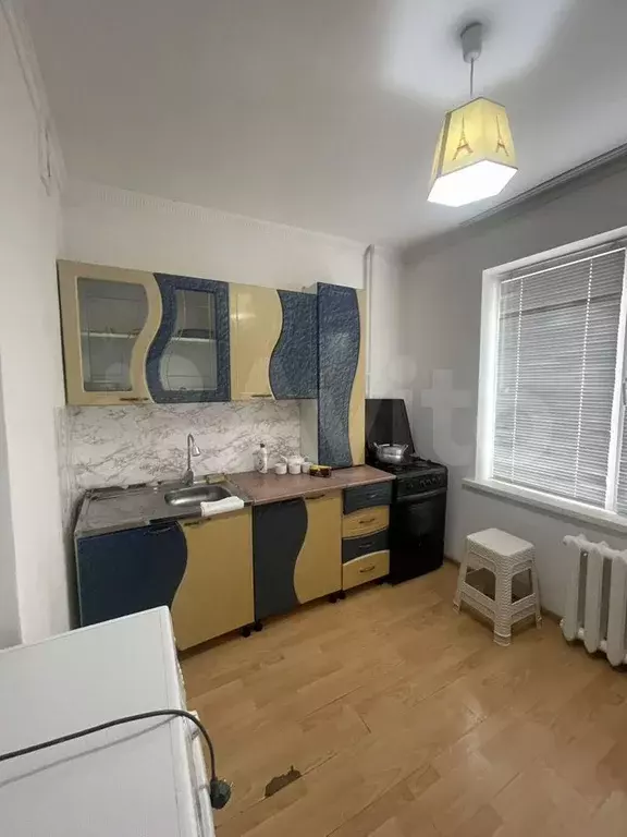 1-к. квартира, 40 м, 1/10 эт. - Фото 0