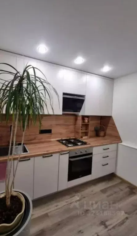 1-к кв. Ямало-Ненецкий АО, Новый Уренгой Советский мкр, 5/1 (34.6 м) - Фото 1