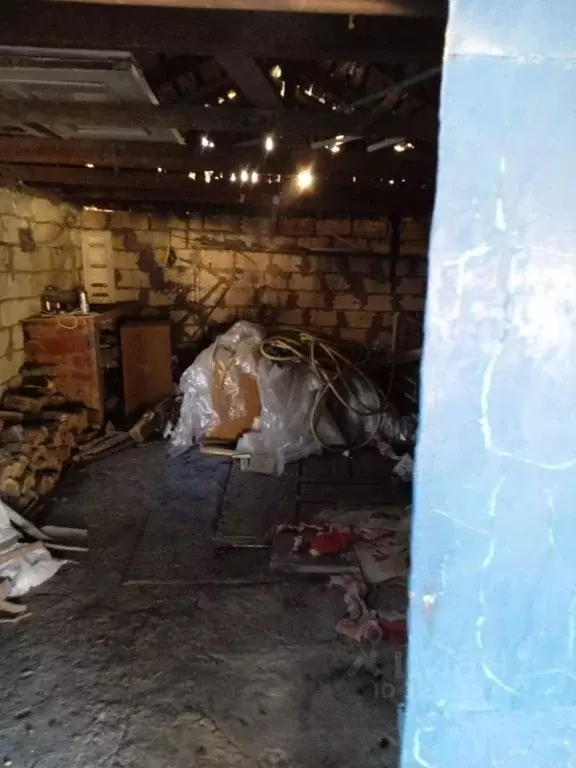 Гараж в Крым, Советский район, с. Пруды ул. Шакина, 19 (30 м) - Фото 1