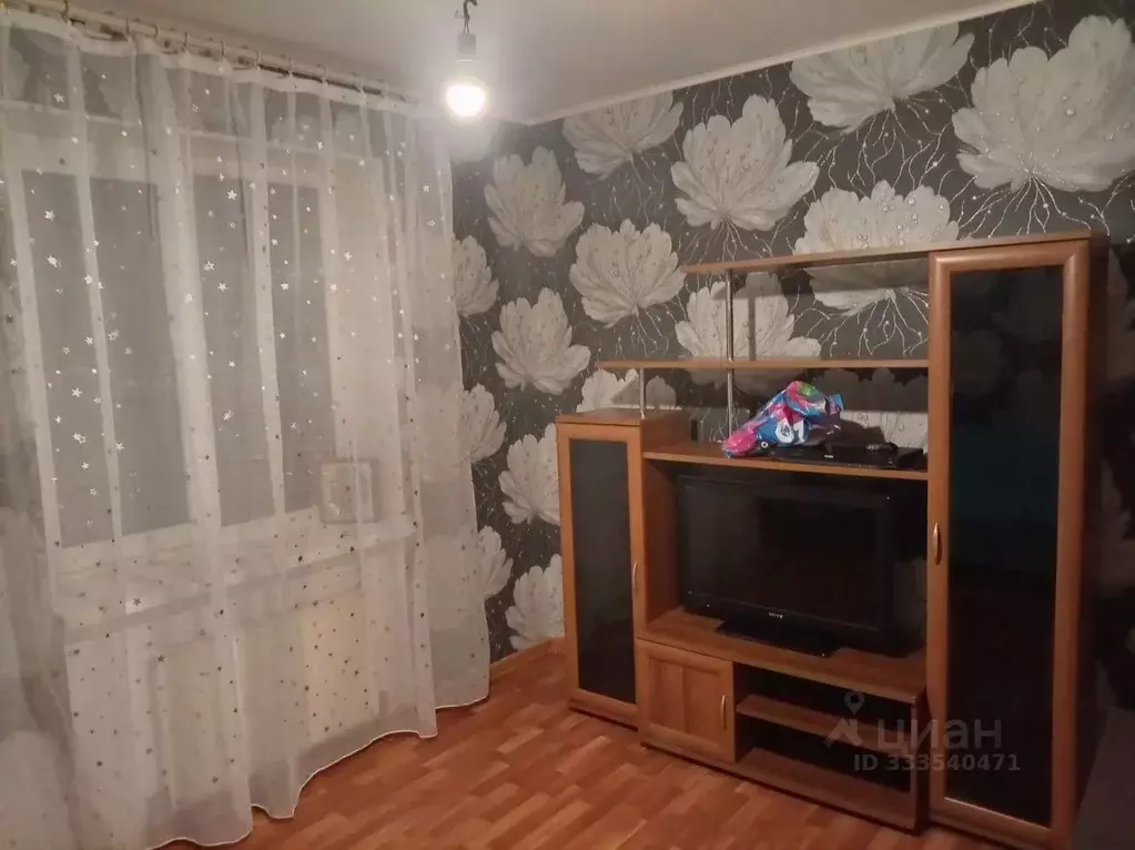 1-к кв. Ленинградская область, Луга просп. Володарского, 37к4 (34.0 м) - Фото 2