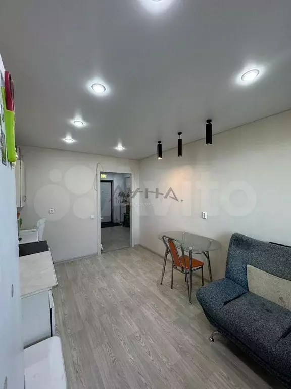 1-к. квартира, 40 м, 13/19 эт. - Фото 1