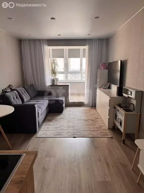 2-комнатная квартира: Киров, Чистопрудненская улица, 18 (45.1 м) - Фото 2