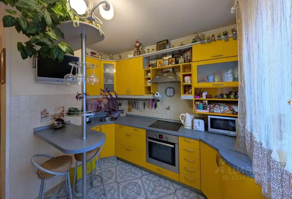 3-к кв. Москва ул. Адмирала Лазарева, 50К1 (85.0 м) - Фото 1