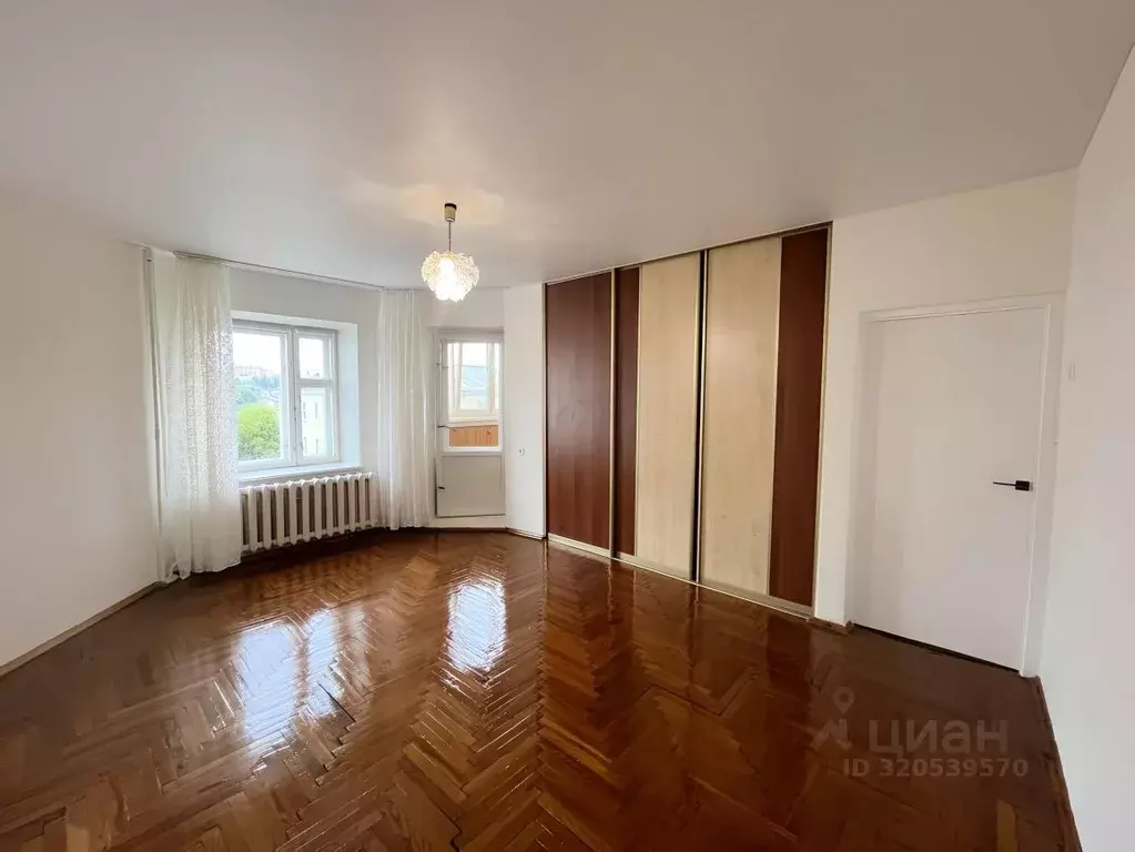 2-к кв. Чувашия, Чебоксары ул. Дзержинского, 20 (63.0 м) - Фото 1