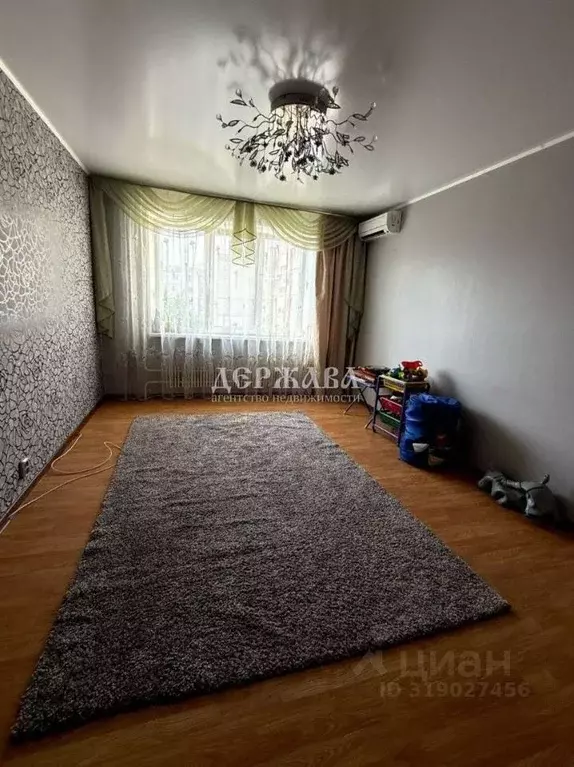 3-к кв. Белгородская область, Старый Оскол Королева мкр, 11 (63.4 м) - Фото 0