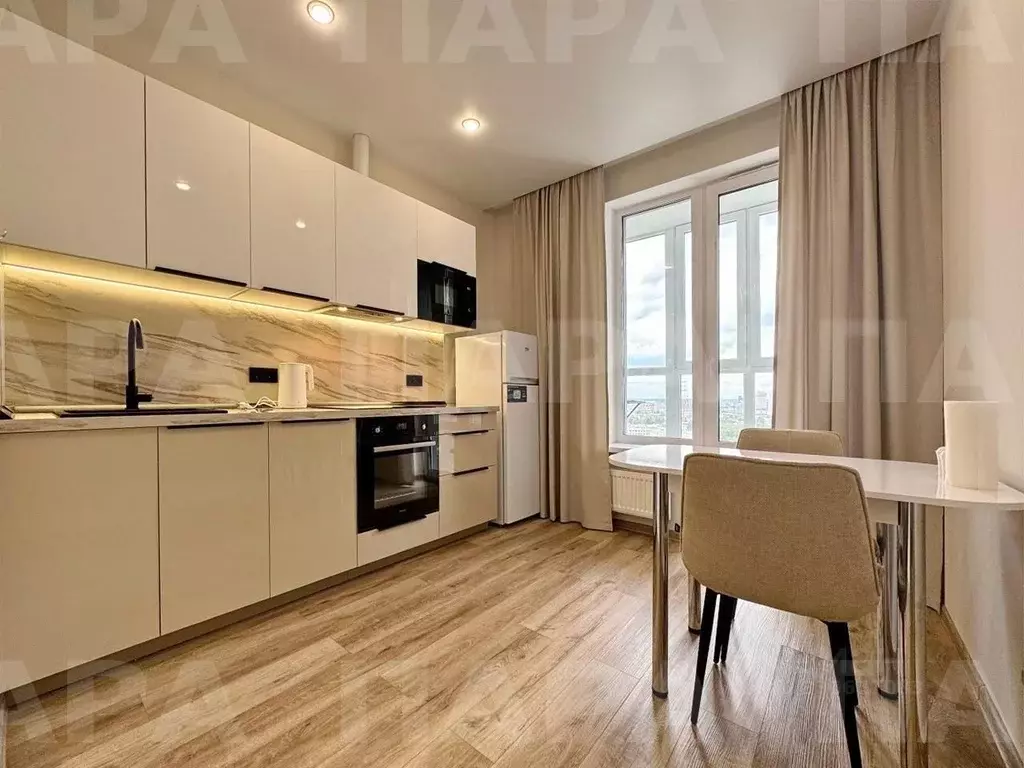 1-к кв. Самарская область, Самара Революционная ул., 103А (45.0 м) - Фото 1
