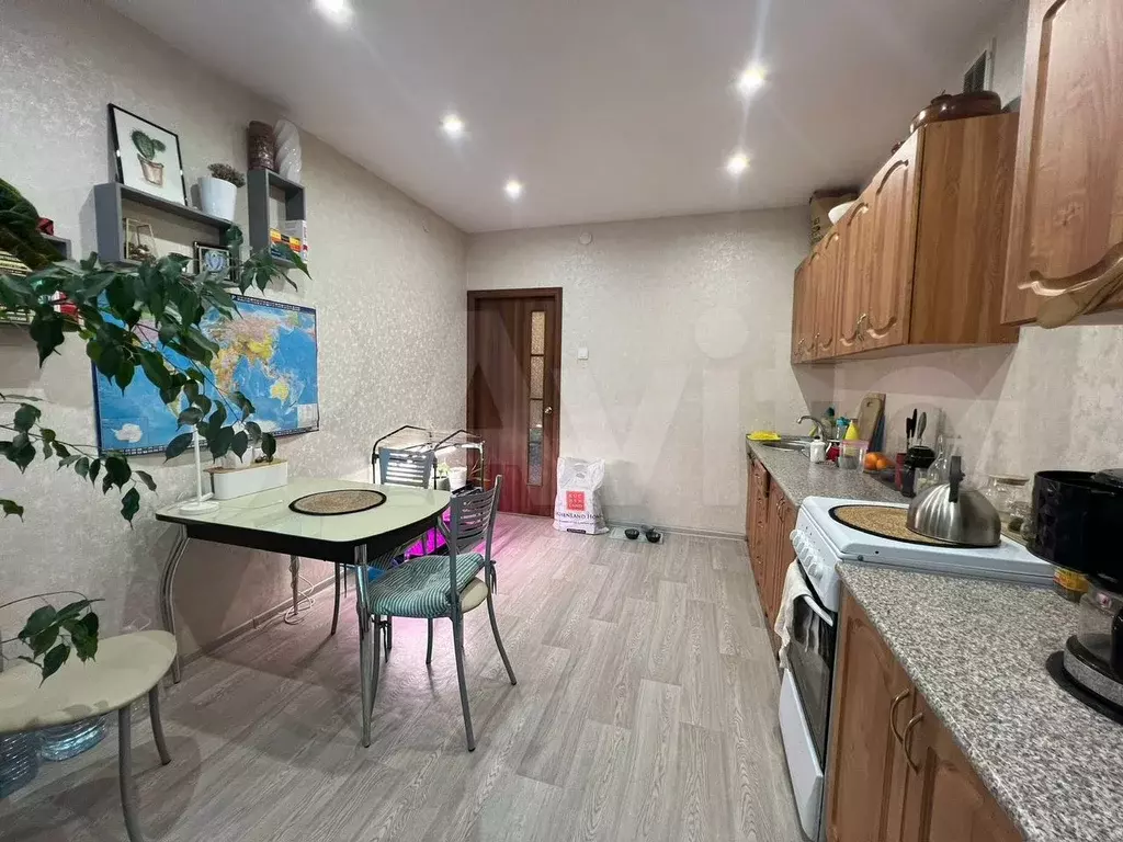 1-к. квартира, 50 м, 4/14 эт. - Фото 1
