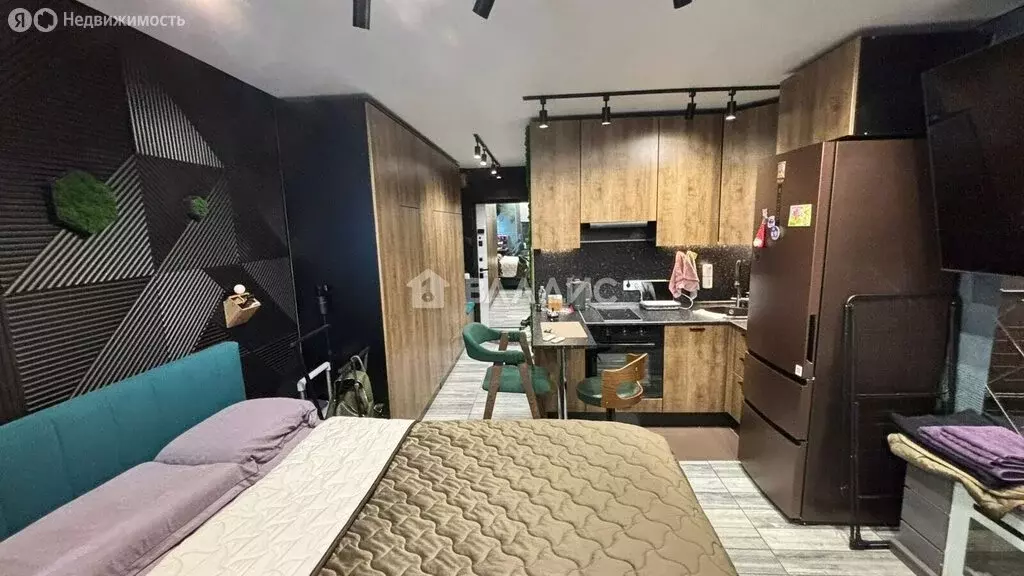 Квартира-студия: посёлок городского типа Новоивановское, бульвар ... - Фото 1