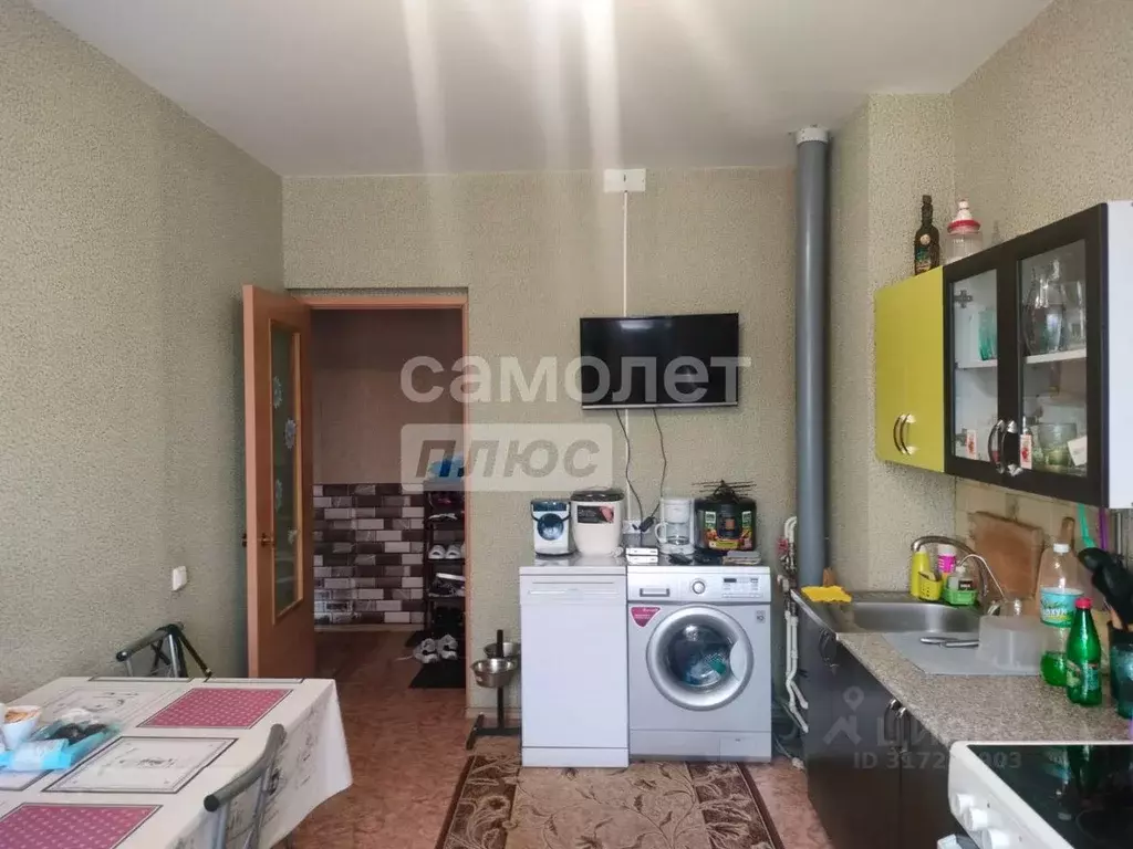 3-к кв. Омская область, Омск просп. Королева, 24к2 (69.9 м) - Фото 1