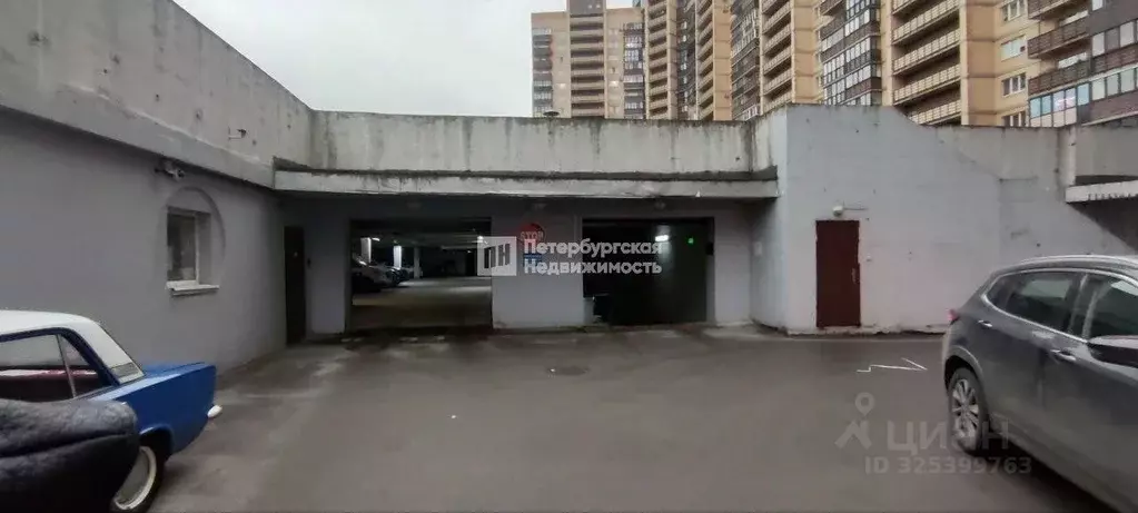 Гараж в Санкт-Петербург Планерная ул., 63к1 (13 м) - Фото 2