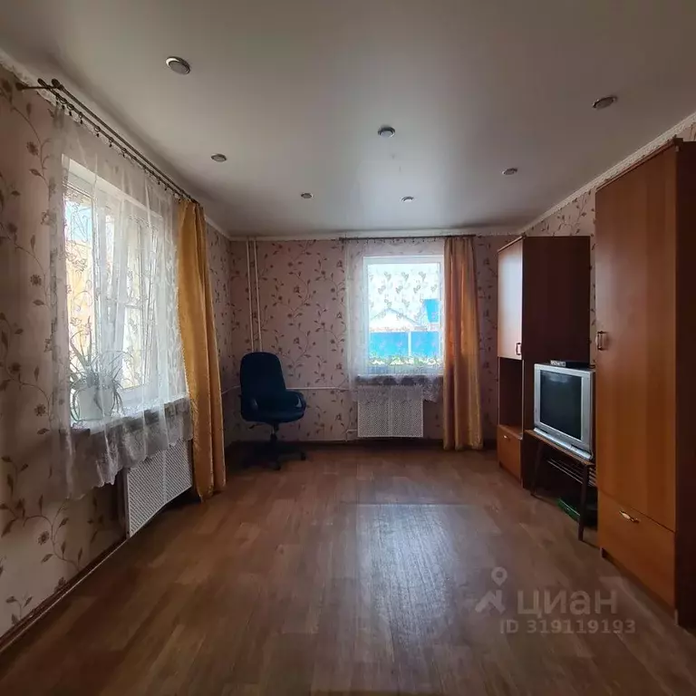 2-к кв. Омская область, Омск ул. 20 лет РККА, 200 (45.0 м) - Фото 0