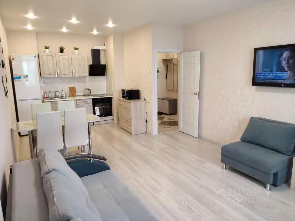 2-к кв. Пермский край, Пермь ул. Мира, 100 (46.0 м) - Фото 1