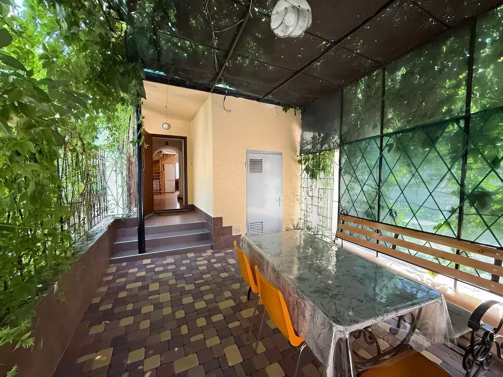 Дом в Крым, Евпатория пер. Лукичева (90 м) - Фото 0