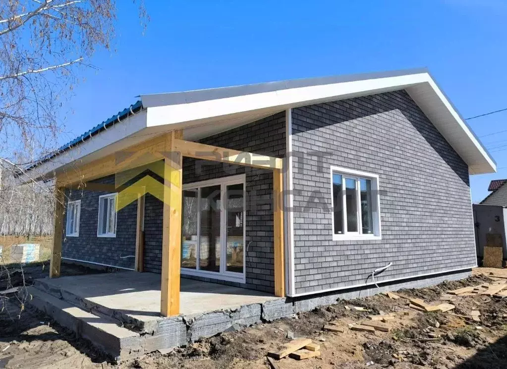 Дом в Омская область, Омский район муниципальный округ, с. Троицкое ... - Фото 1