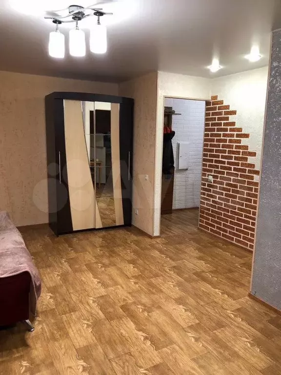 1-к. квартира, 31 м, 4/5 эт. - Фото 0