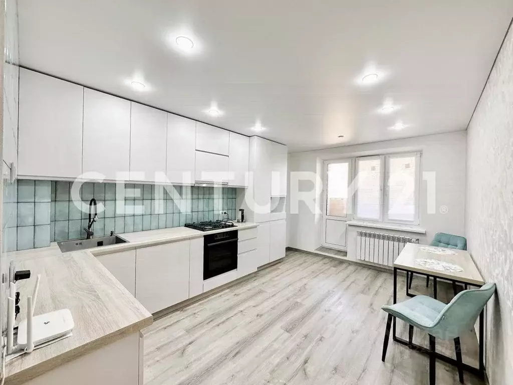 2-к кв. Чувашия, Чебоксары ул. Филиппа Лукина, 18 (68.7 м) - Фото 0