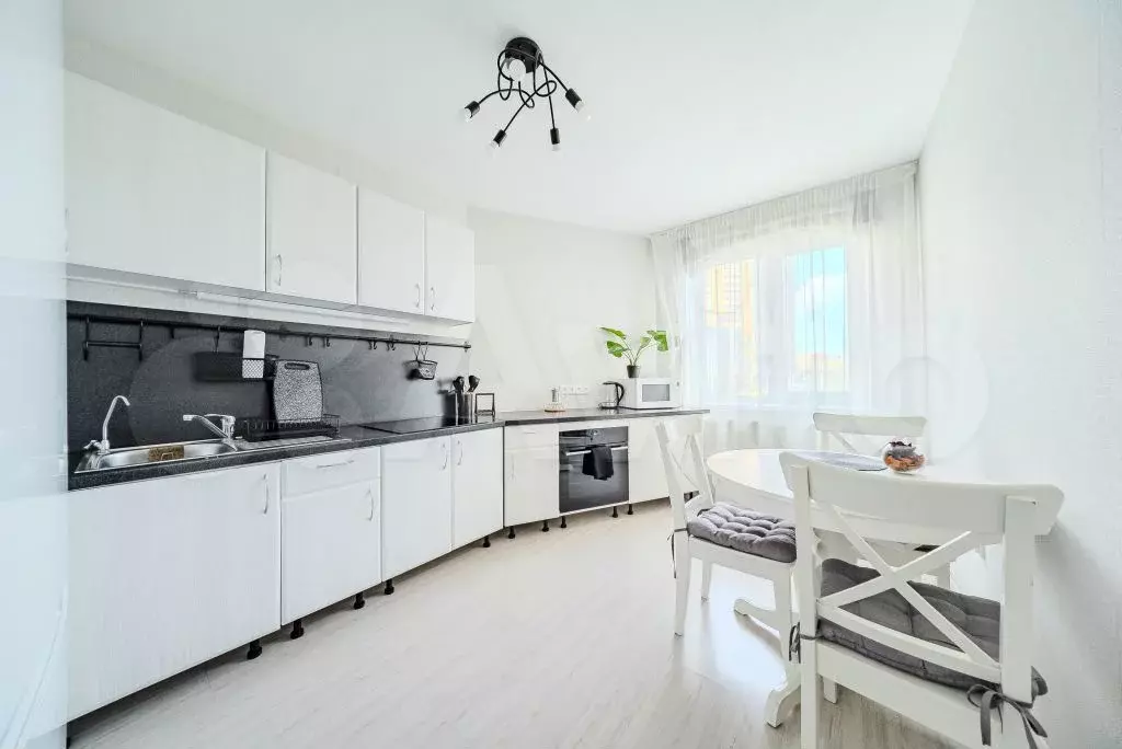 2-к. квартира, 49,5 м, 2/9 эт. - Фото 0