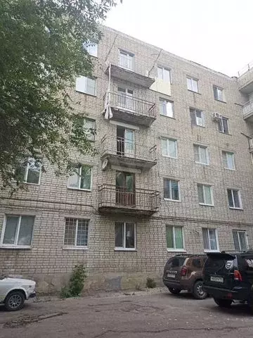 Комната 11,7 м в 8-к., 1/5 эт. - Фото 0