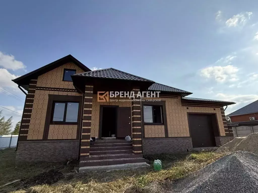 Дом в Белгородская область, Яковлевский муниципальный округ, с. ... - Фото 1