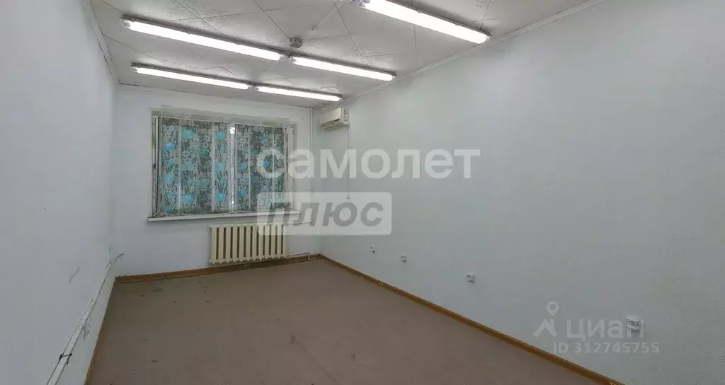 Офис в Астраханская область, Астрахань ул. Савушкина, 17к2 (44 м) - Фото 0