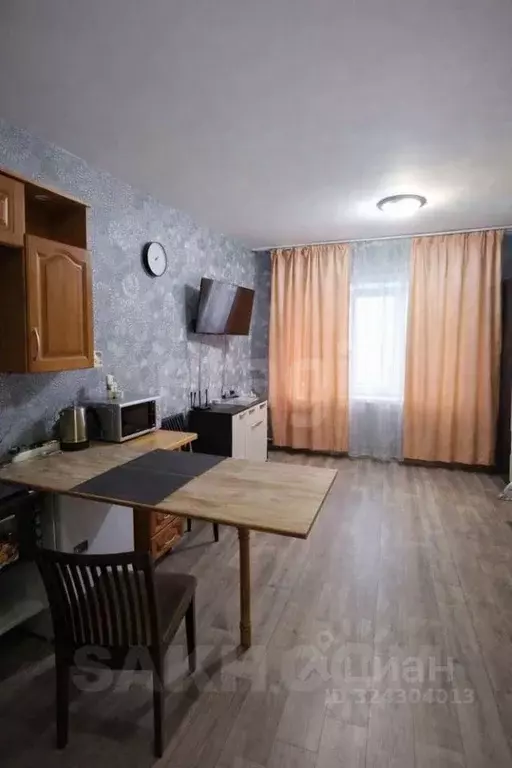 Студия Сахалинская область, Южно-Сахалинск просп. Победы, 81 (22.0 м) - Фото 1