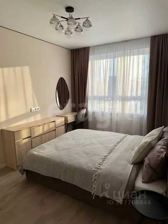 1-к кв. Удмуртия, Ижевск Красная ул., 118к2 (44.7 м) - Фото 1