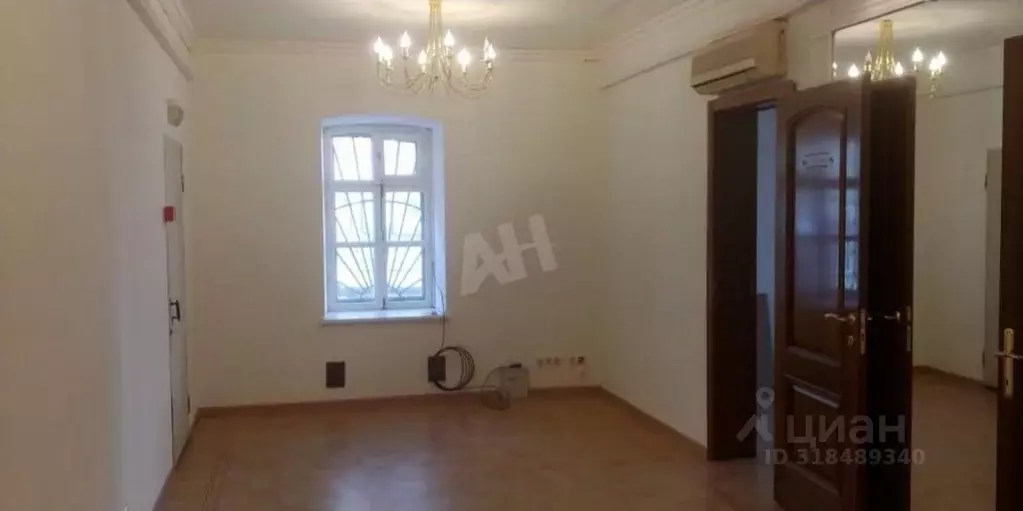 Офис в Москва Овчинниковская наб., 6С3 (210 м) - Фото 0