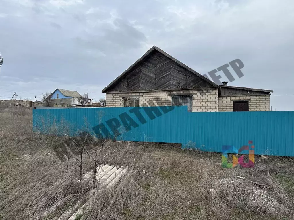 Дом в Калмыкия, Элиста 3-я Спортивная ул., 18 (62 м) - Фото 1