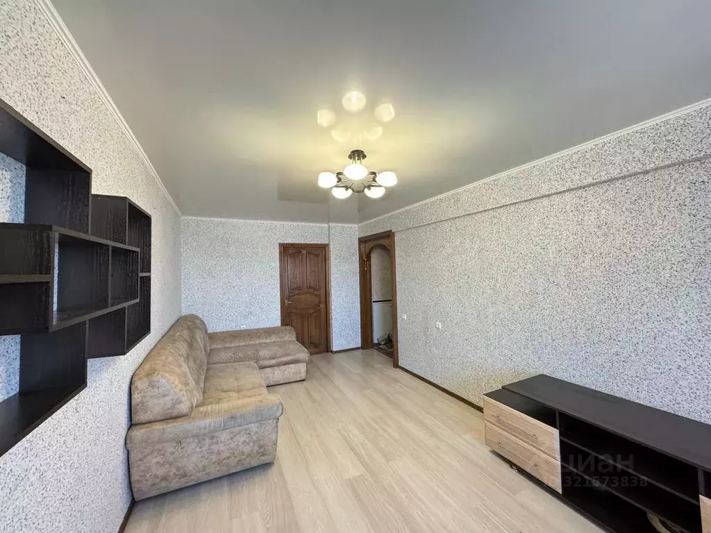 3-к кв. Алтайский край, Рубцовск Рубцовский просп., 11 (58.4 м) - Фото 0