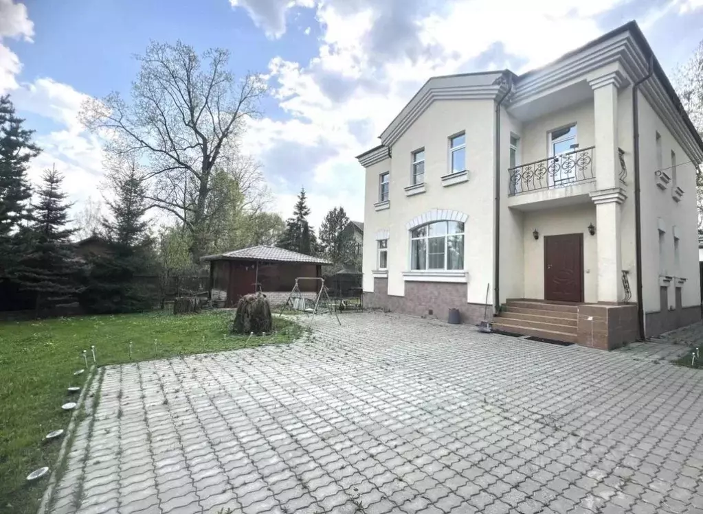 Дом в Московская область, Одинцовский городской округ, с. Немчиновка ... - Фото 0