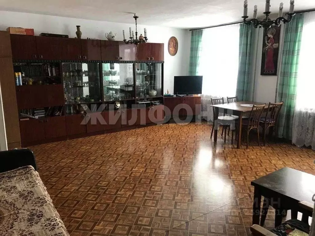 4-к кв. Томская область, Шегарский район, пос. Победа ул. Лесная Дача, ... - Фото 2