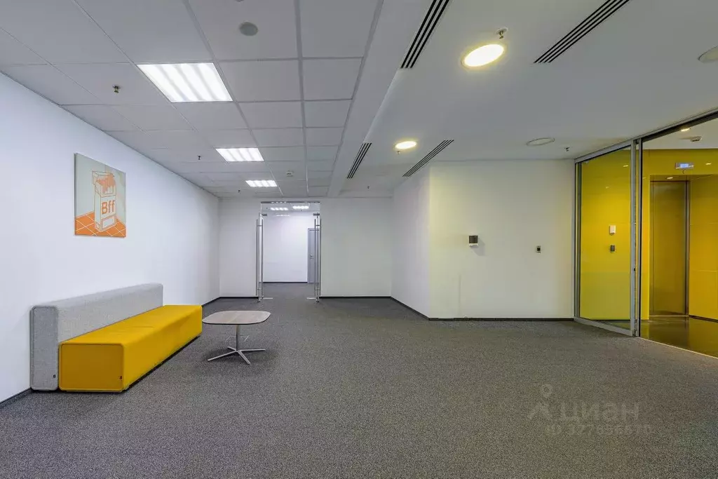 Офис в Московская область, Химки Ленинградская ул., с25 (54 м) - Фото 1