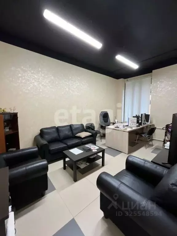 Офис в Московская область, Одинцовский городской округ, Новоивановское ... - Фото 1